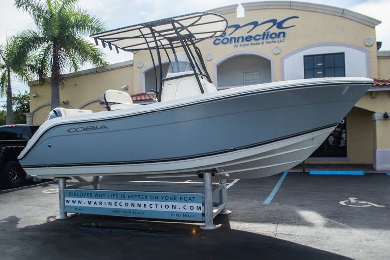Thumbnail 1 for New 2016 Cobia 201 Center Console boat for sale in West Palm Beach, FL