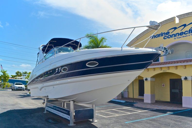 Thumbnail 10 for Used 2007 Larson 274 Cabrio Cruiser boat for sale in West Palm Beach, FL