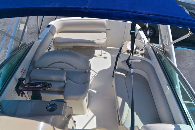 Thumbnail 78 for Used 2007 Larson 274 Cabrio Cruiser boat for sale in West Palm Beach, FL