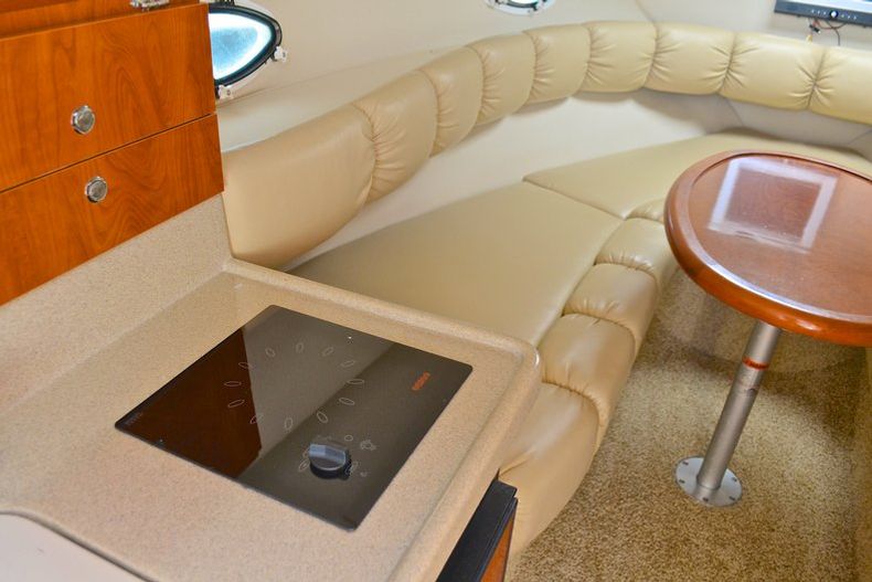 Thumbnail 112 for Used 2007 Larson 274 Cabrio Cruiser boat for sale in West Palm Beach, FL