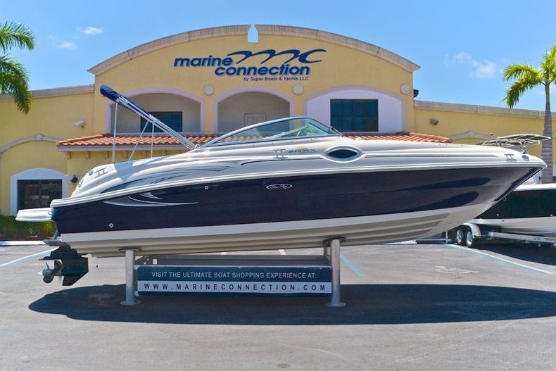 Thumbnail 9 for Used 2006 Sea Ray 240 Sundeck boat for sale in West Palm Beach, FL