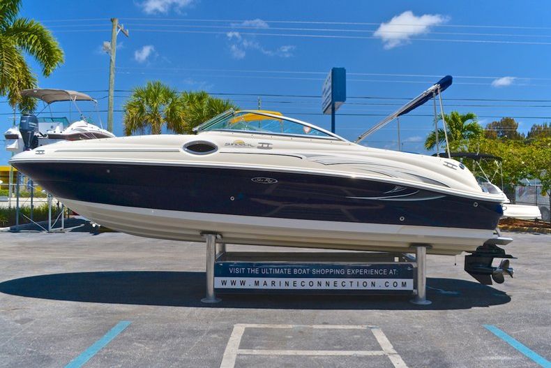 Thumbnail 13 for Used 2006 Sea Ray 240 Sundeck boat for sale in West Palm Beach, FL
