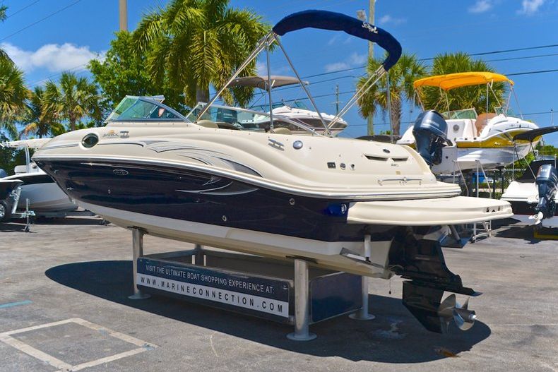 Thumbnail 14 for Used 2006 Sea Ray 240 Sundeck boat for sale in West Palm Beach, FL