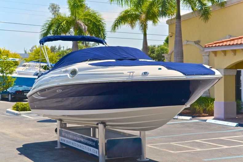 Thumbnail 104 for Used 2006 Sea Ray 240 Sundeck boat for sale in West Palm Beach, FL