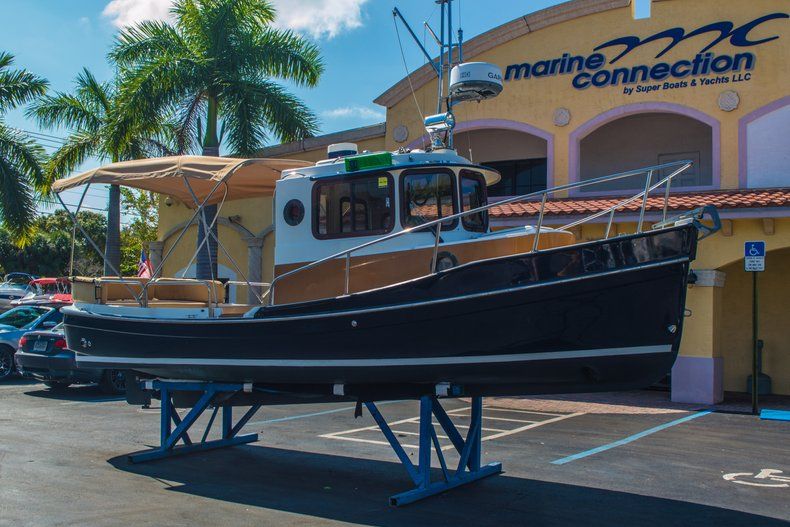 Thumbnail 1 for Used 2010 Ranger Tug R21 EC boat for sale in West Palm Beach, FL