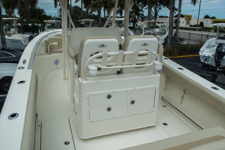 Thumbnail 8 for New 2016 Cobia 277 Center Console boat for sale in West Palm Beach, FL