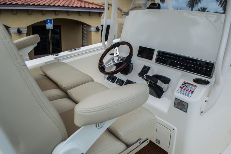 Thumbnail 27 for New 2016 Cobia 277 Center Console boat for sale in West Palm Beach, FL