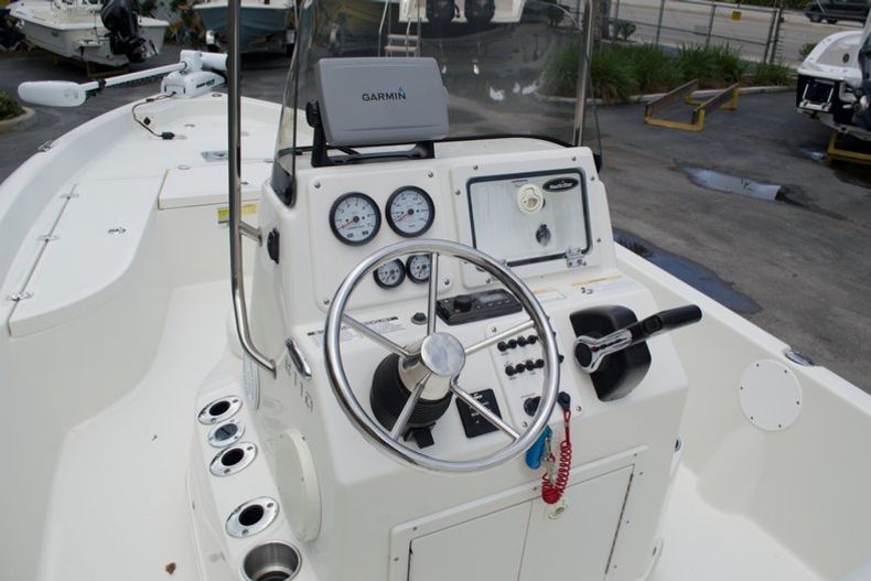 Thumbnail 15 for Used 2010 NauticStar NauticBay 2110 Bay Boat boat for sale in West Palm Beach, FL