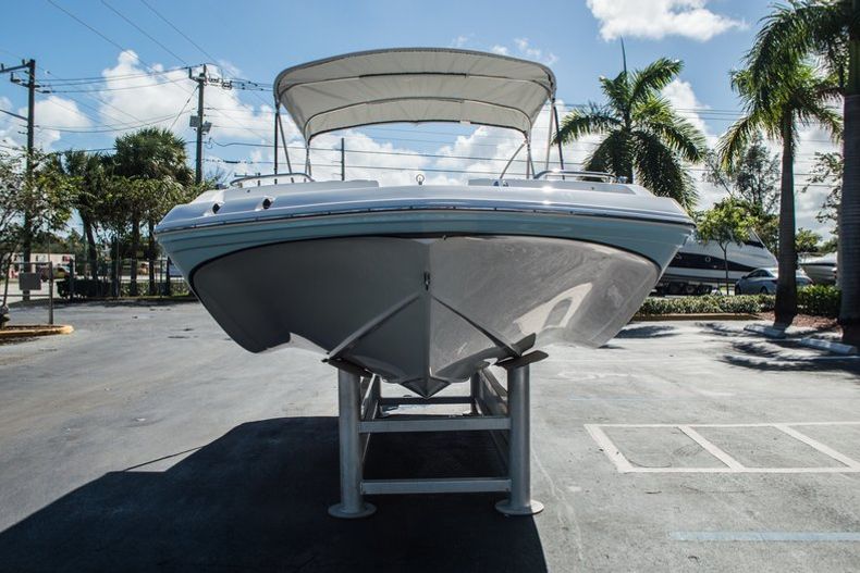 Thumbnail 2 for New 2016 Hurricane SunDeck Sport SS 188 OB boat for sale in Vero Beach, FL