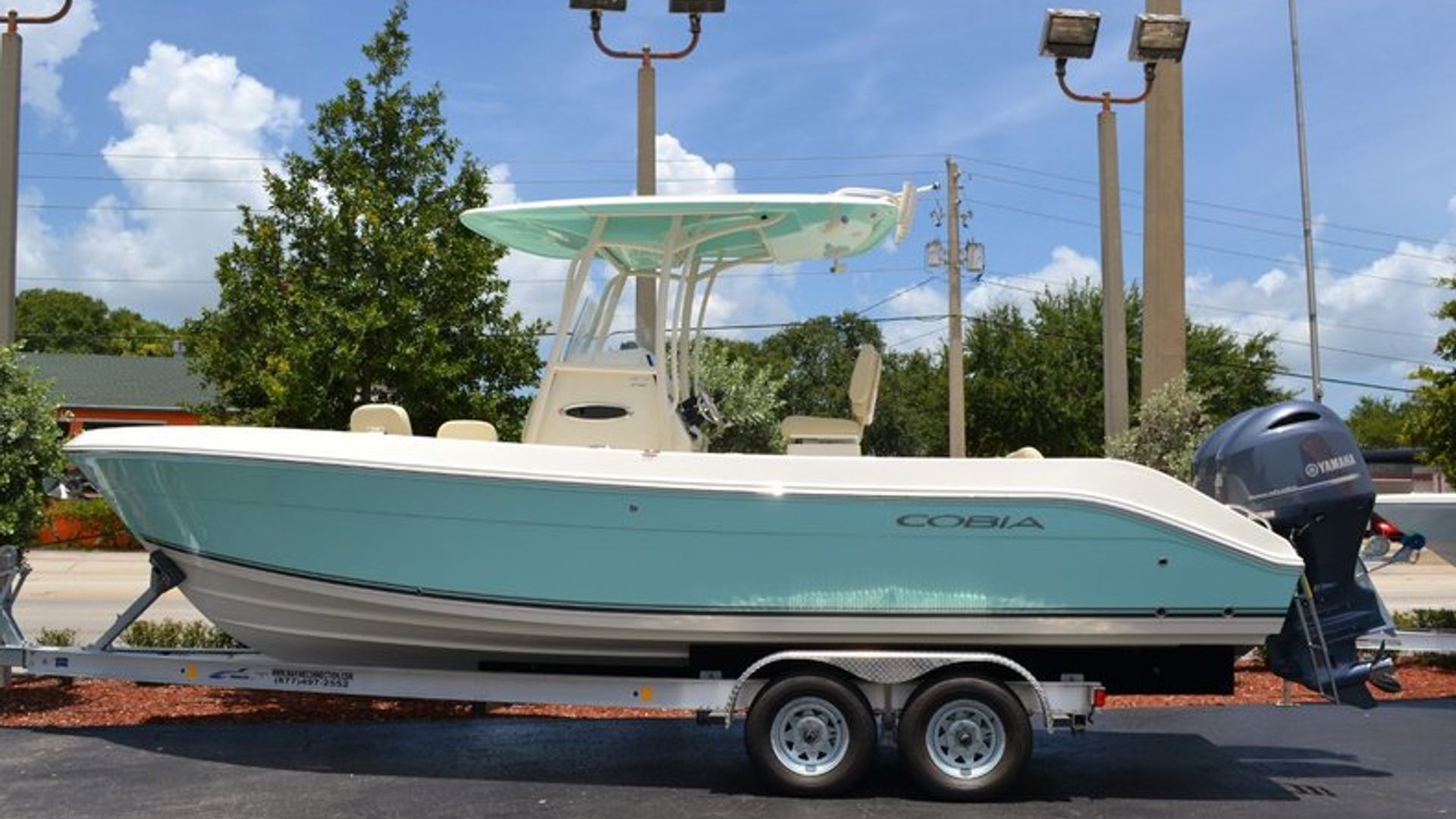 New 2015 Cobia 256 Center Console #K059 image 1