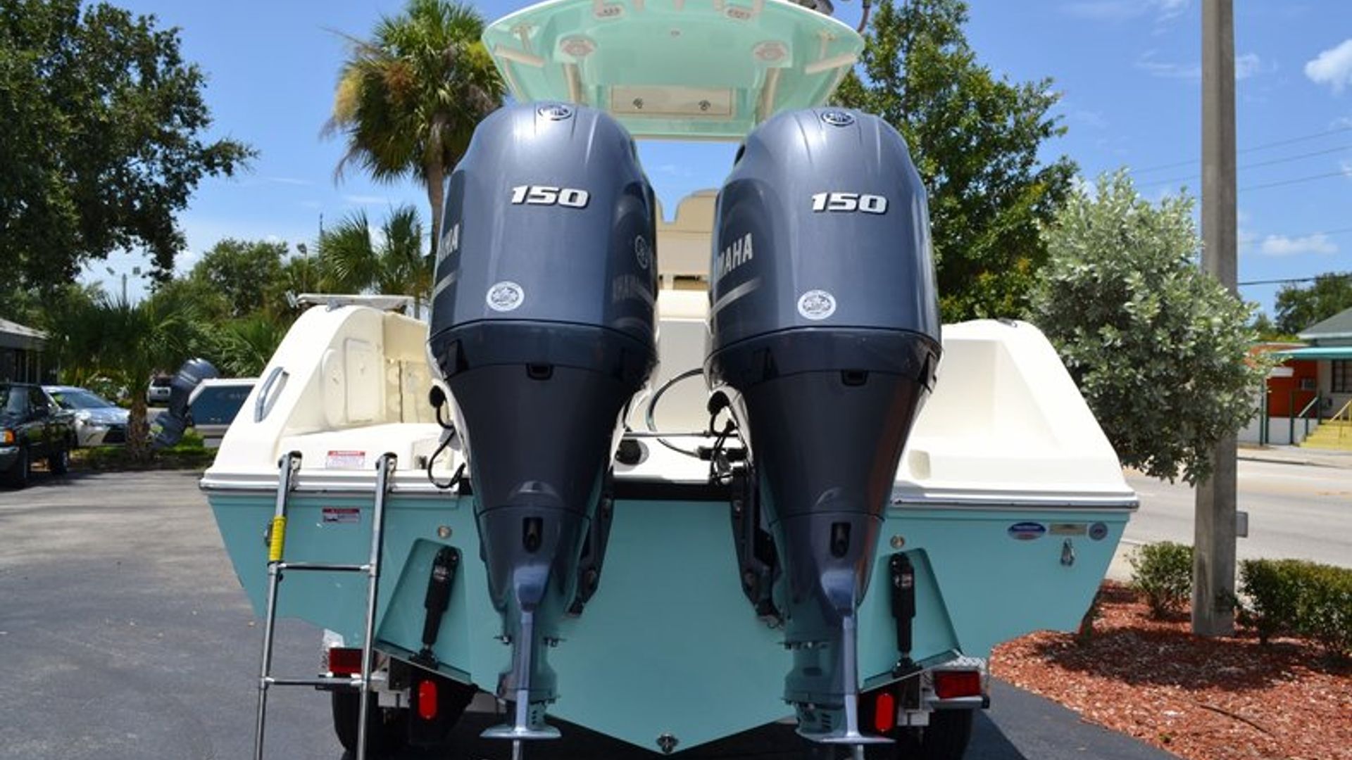 New 2015 Cobia 256 Center Console #K059 image 3