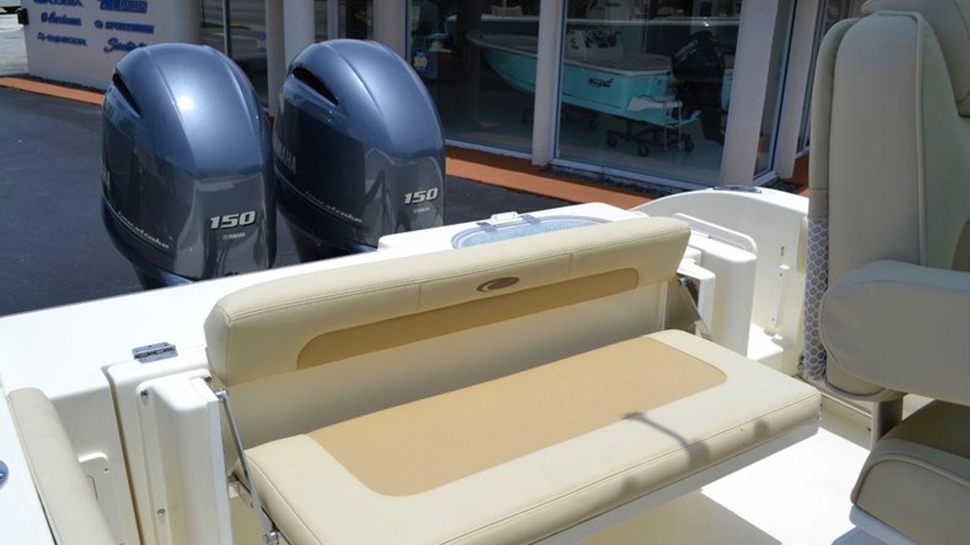 New 2015 Cobia 256 Center Console #K059 image 18