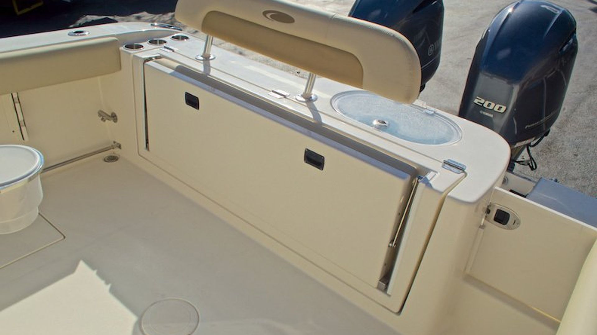 New 2016 Cobia 277 Center Console #W049 image 14