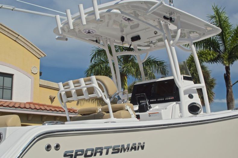 Thumbnail 8 for New 2017 Sportsman Open 252 Center Console boat for sale in Vero Beach, FL