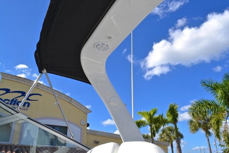 Thumbnail 133 for Used 2004 Four Winns 298 Vista Cruiser boat for sale in West Palm Beach, FL