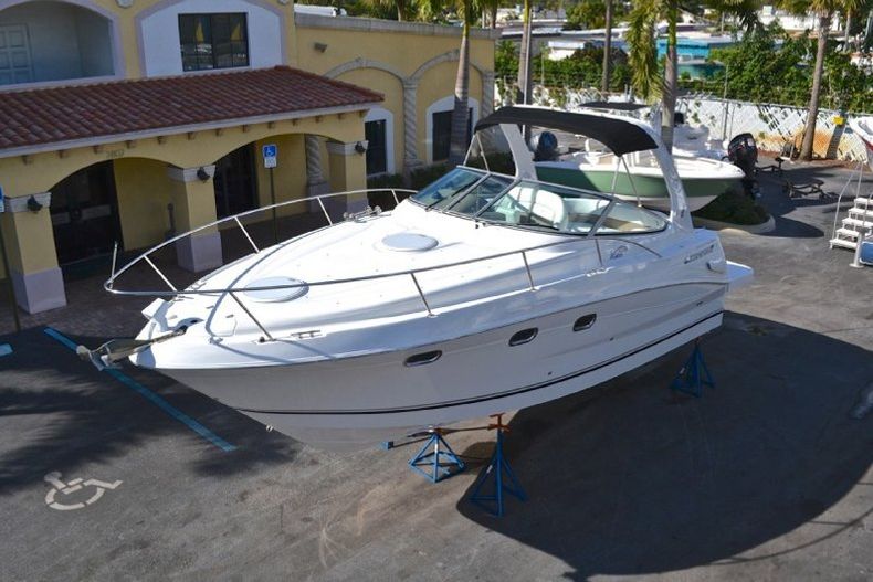 Thumbnail 139 for Used 2004 Four Winns 298 Vista Cruiser boat for sale in West Palm Beach, FL