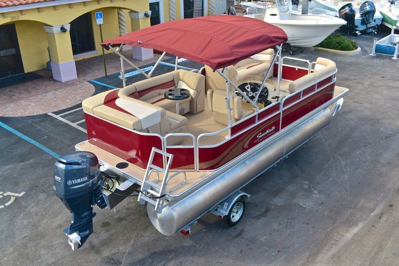 Thumbnail 71 for New 2013 Sweetwater 2286 Cruise 3 Gate boat for sale in West Palm Beach, FL
