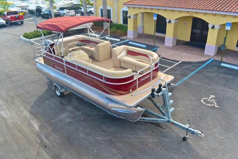 Thumbnail 73 for New 2013 Sweetwater 2286 Cruise 3 Gate boat for sale in West Palm Beach, FL
