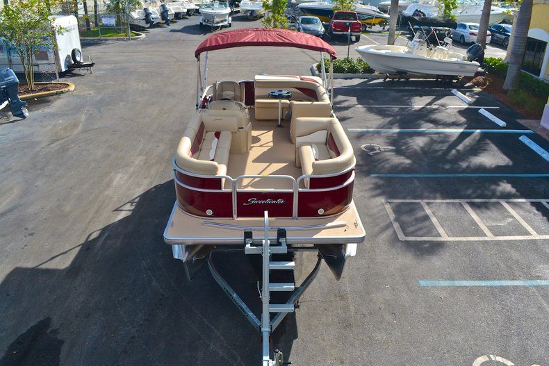 Thumbnail 74 for New 2013 Sweetwater 2286 Cruise 3 Gate boat for sale in West Palm Beach, FL