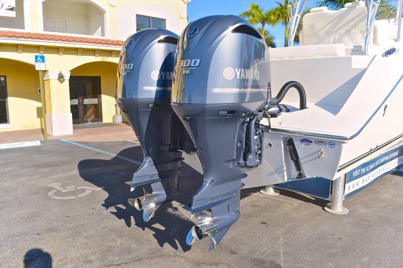 Thumbnail 18 for New 2013 Cobia 296 Center Console boat for sale in West Palm Beach, FL