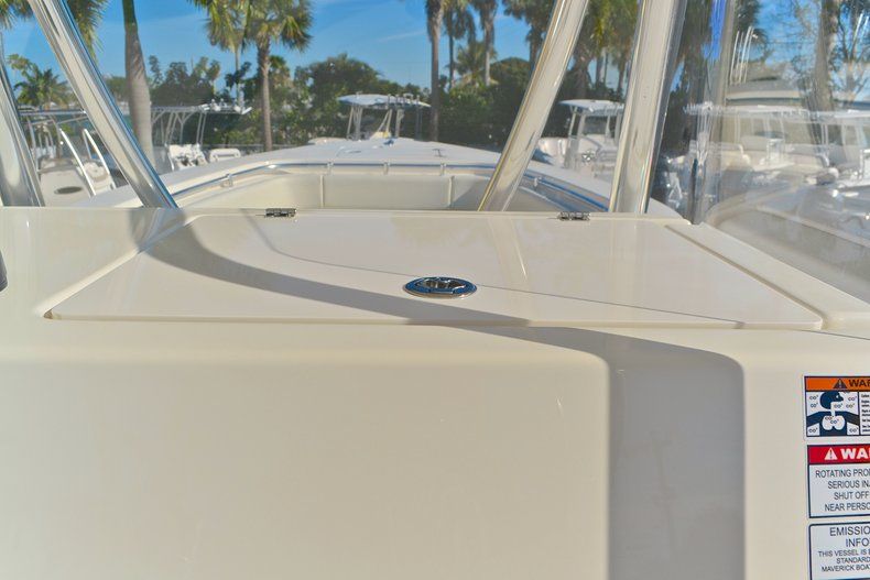 Thumbnail 77 for New 2013 Cobia 296 Center Console boat for sale in West Palm Beach, FL