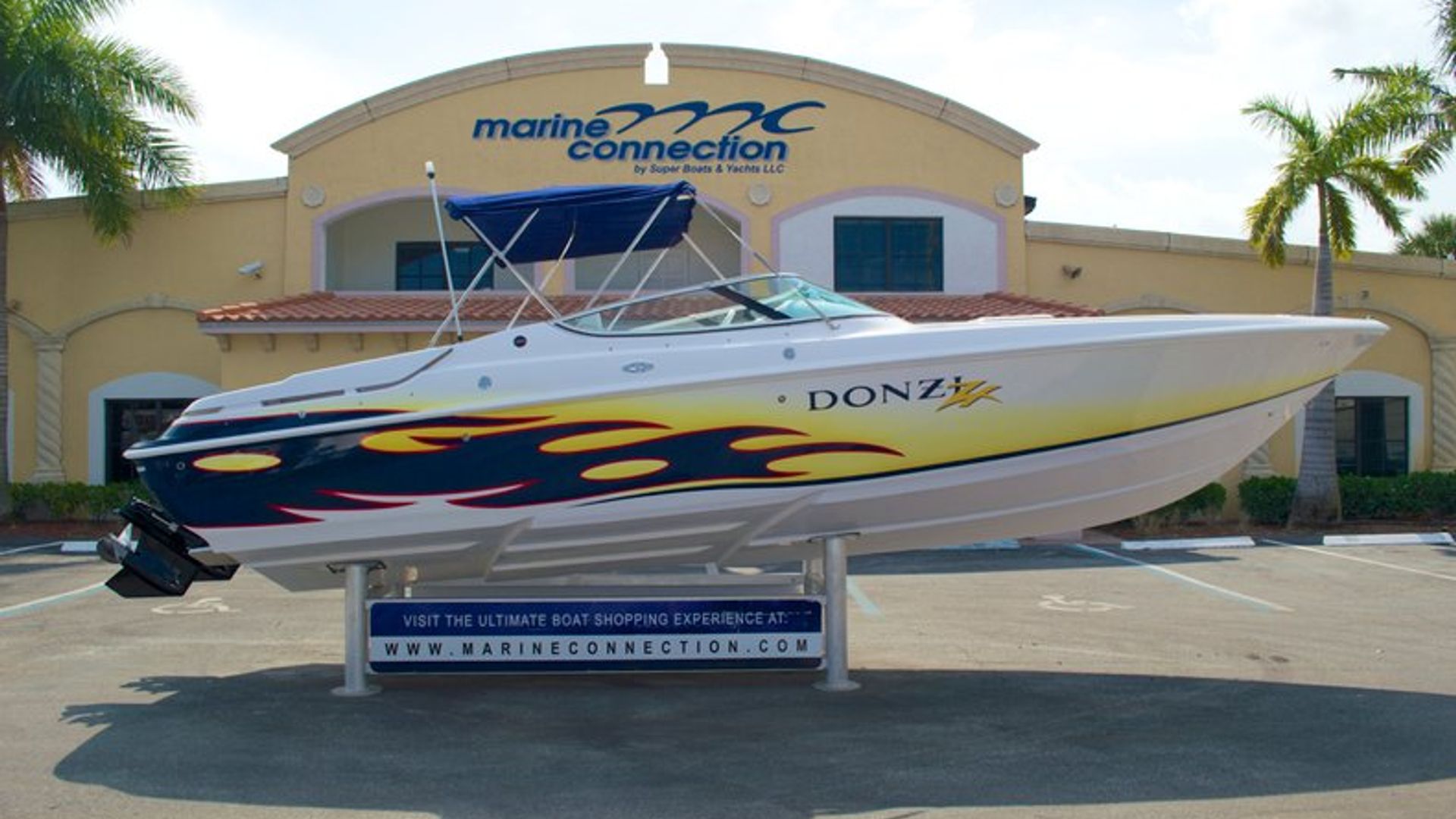 Used 2004 Donzi 28 ZX #7003 image 1