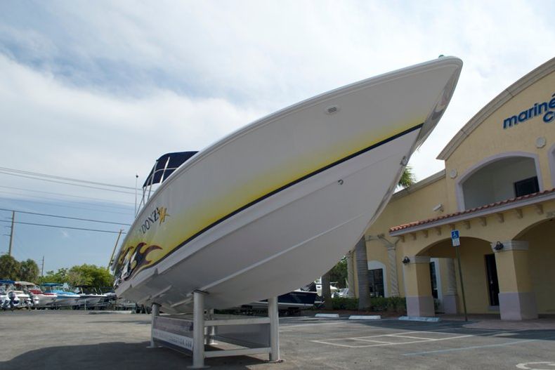 Thumbnail 3 for Used 2004 Donzi 28 ZX boat for sale in West Palm Beach, FL