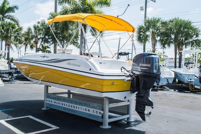 Thumbnail 5 for Used 2012 Hurricane SunDeck Sport SS 188 OB boat for sale in West Palm Beach, FL