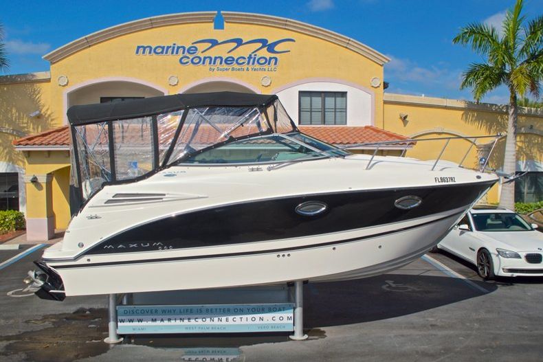 Thumbnail 9 for Used 2007 Maxum 2400 SE boat for sale in West Palm Beach, FL