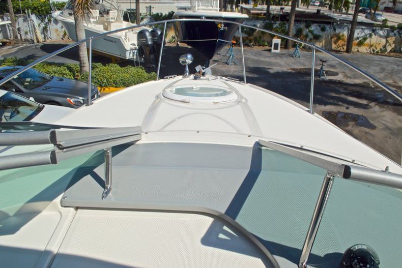 Thumbnail 38 for Used 2007 Maxum 2400 SE boat for sale in West Palm Beach, FL