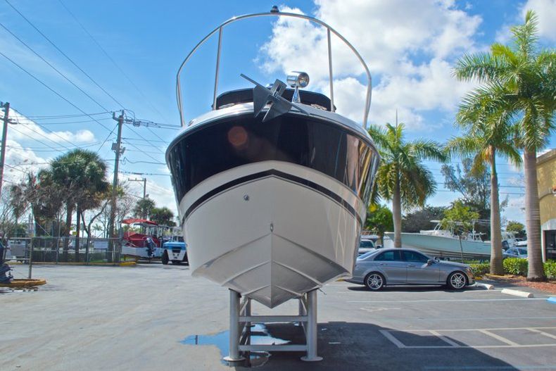 Thumbnail 2 for Used 2007 Maxum 2400 SE boat for sale in West Palm Beach, FL