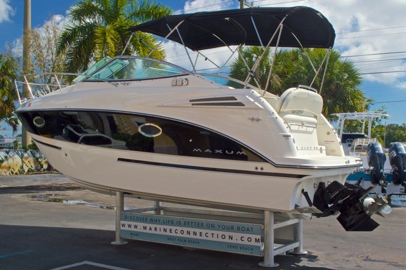 Thumbnail 6 for Used 2007 Maxum 2400 SE boat for sale in West Palm Beach, FL