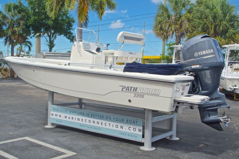 Thumbnail 12 for Used 2013 Pathfinder 2200 TRS Bay Boat boat for sale in West Palm Beach, FL