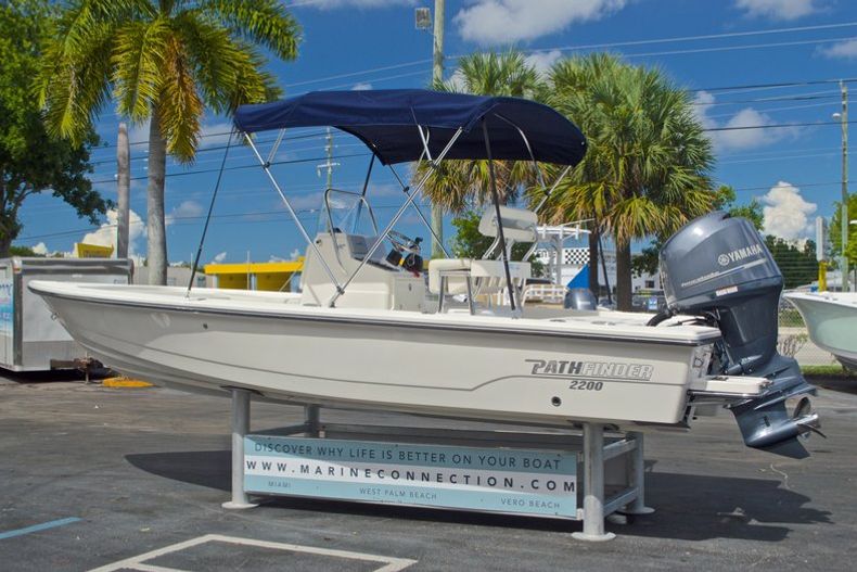 Thumbnail 5 for Used 2013 Pathfinder 2200 TRS Bay Boat boat for sale in West Palm Beach, FL