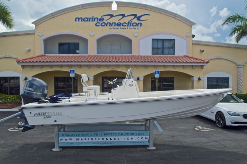 Thumbnail 9 for Used 2013 Pathfinder 2200 TRS Bay Boat boat for sale in West Palm Beach, FL