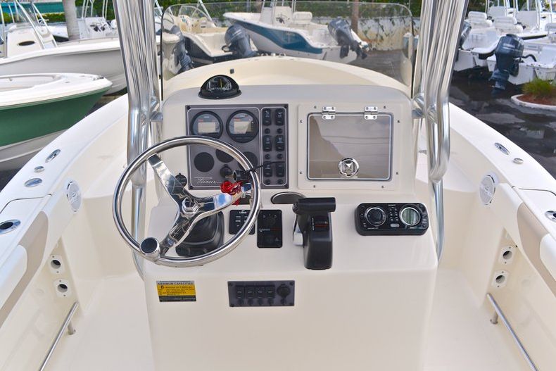Thumbnail 43 for New 2013 Pioneer 220 Bay Sport boat for sale in West Palm Beach, FL