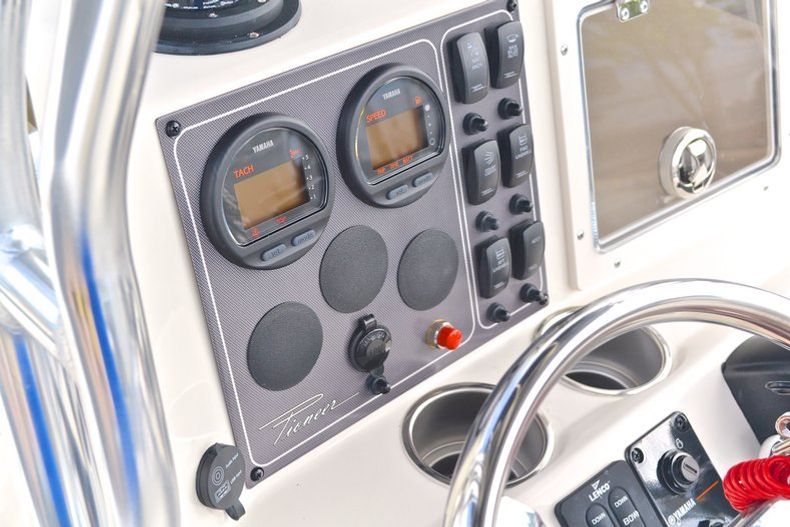 Thumbnail 48 for New 2013 Pioneer 220 Bay Sport boat for sale in West Palm Beach, FL