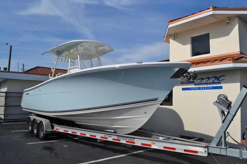 Thumbnail 1 for New 2015 Cobia 296 Center Console boat for sale in Vero Beach, FL