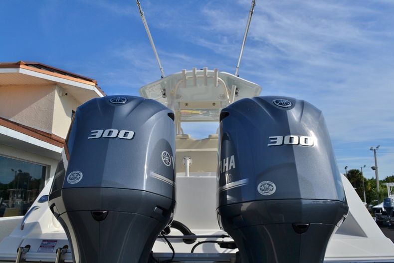 Thumbnail 6 for New 2015 Cobia 296 Center Console boat for sale in Vero Beach, FL