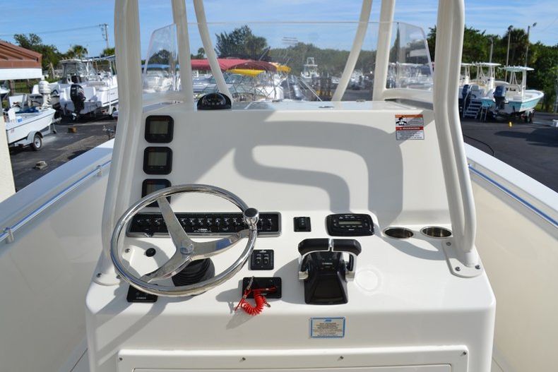 Thumbnail 17 for New 2015 Cobia 296 Center Console boat for sale in Vero Beach, FL