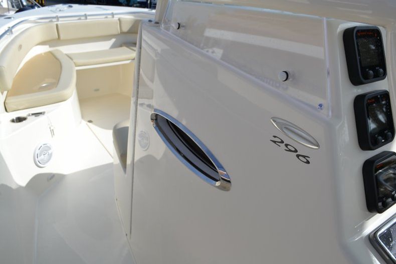 Thumbnail 21 for New 2015 Cobia 296 Center Console boat for sale in Vero Beach, FL