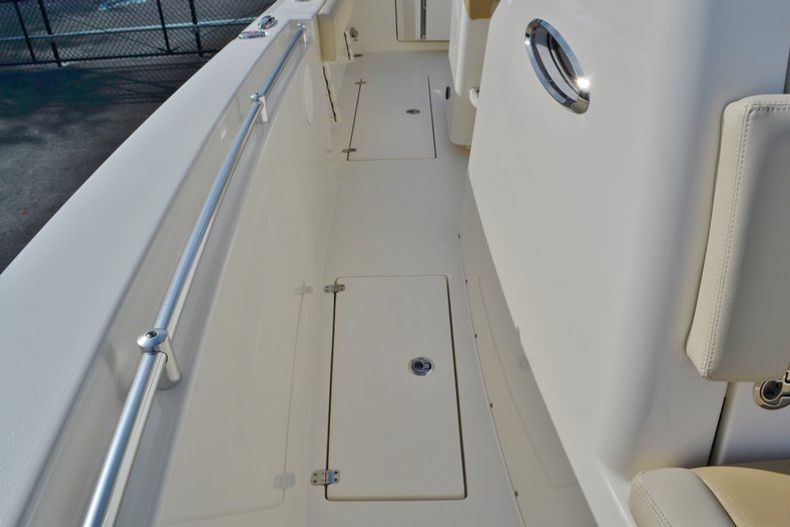Thumbnail 28 for New 2015 Cobia 296 Center Console boat for sale in Vero Beach, FL