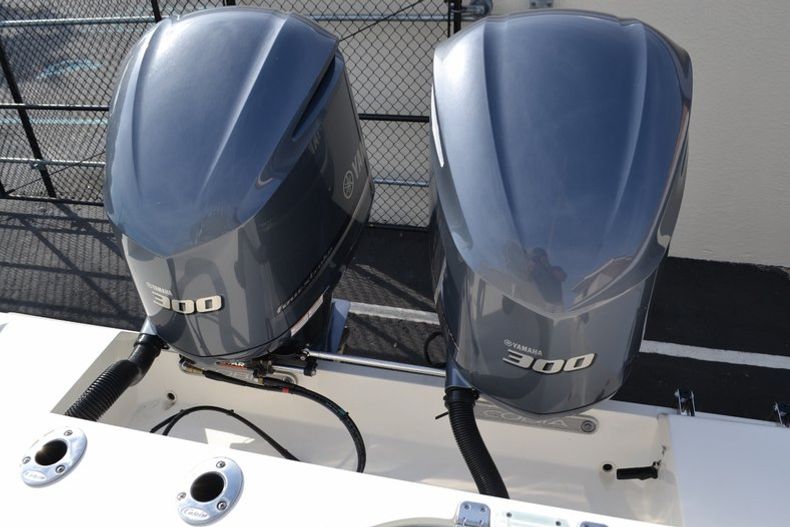 Thumbnail 32 for New 2015 Cobia 296 Center Console boat for sale in Vero Beach, FL