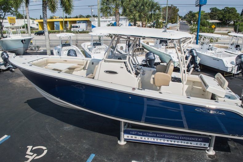 Thumbnail 8 for New 2015 Cobia 296 Center Console boat for sale in West Palm Beach, FL