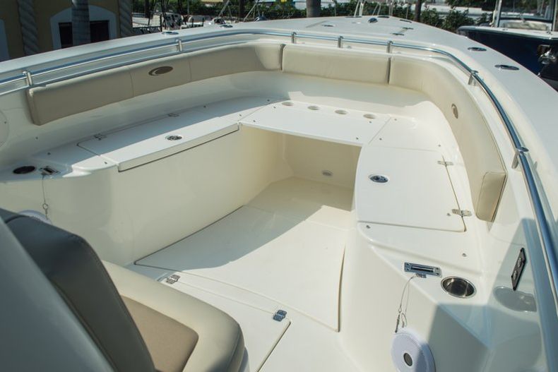 Thumbnail 17 for New 2015 Cobia 296 Center Console boat for sale in West Palm Beach, FL