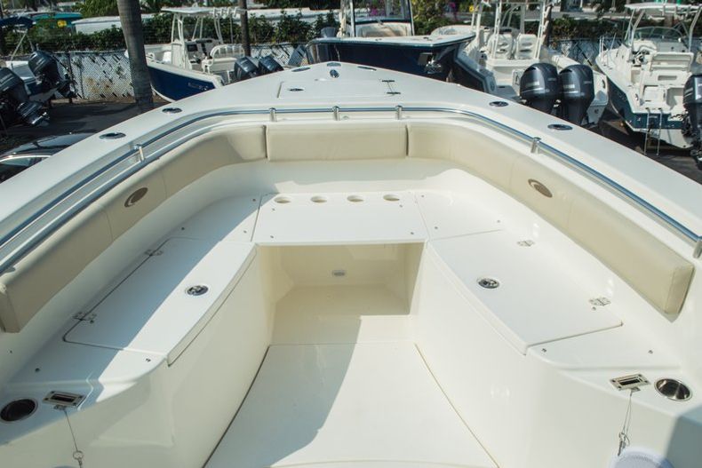 Thumbnail 18 for New 2015 Cobia 296 Center Console boat for sale in West Palm Beach, FL