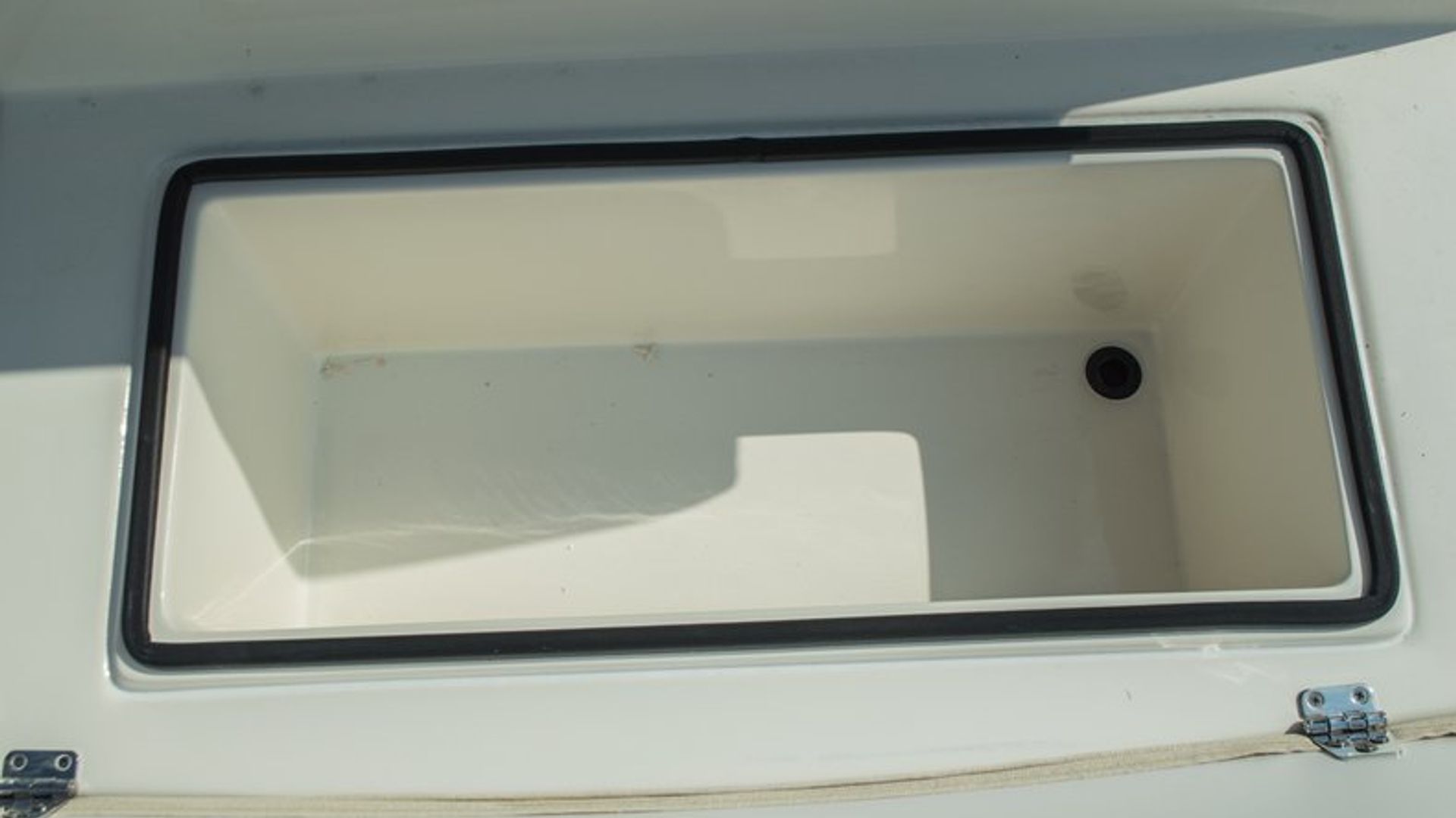 New 2015 Cobia 296 Center Console #N030 image 33