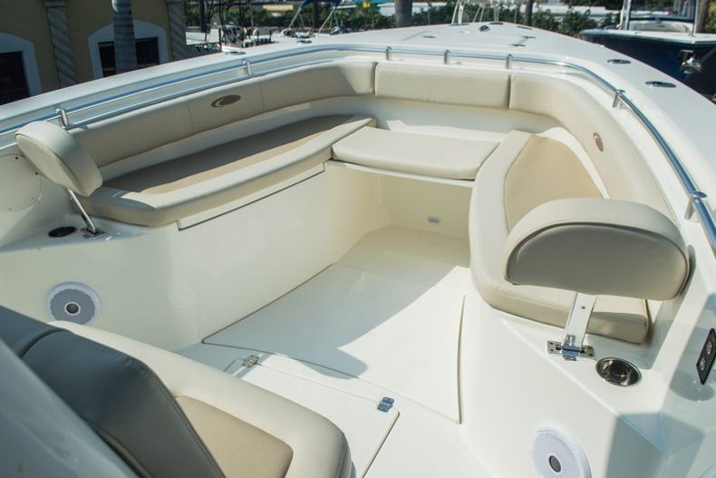 Thumbnail 34 for New 2015 Cobia 296 Center Console boat for sale in West Palm Beach, FL