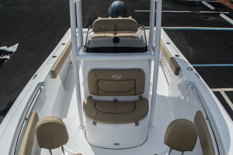 Thumbnail 19 for New 2016 Sportsman Open 212 Center Console boat for sale in Miami, FL
