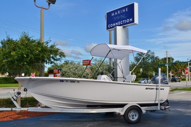 Used 2015 Sportsman 19 Island Reef boat for sale in Vero Beach, FL